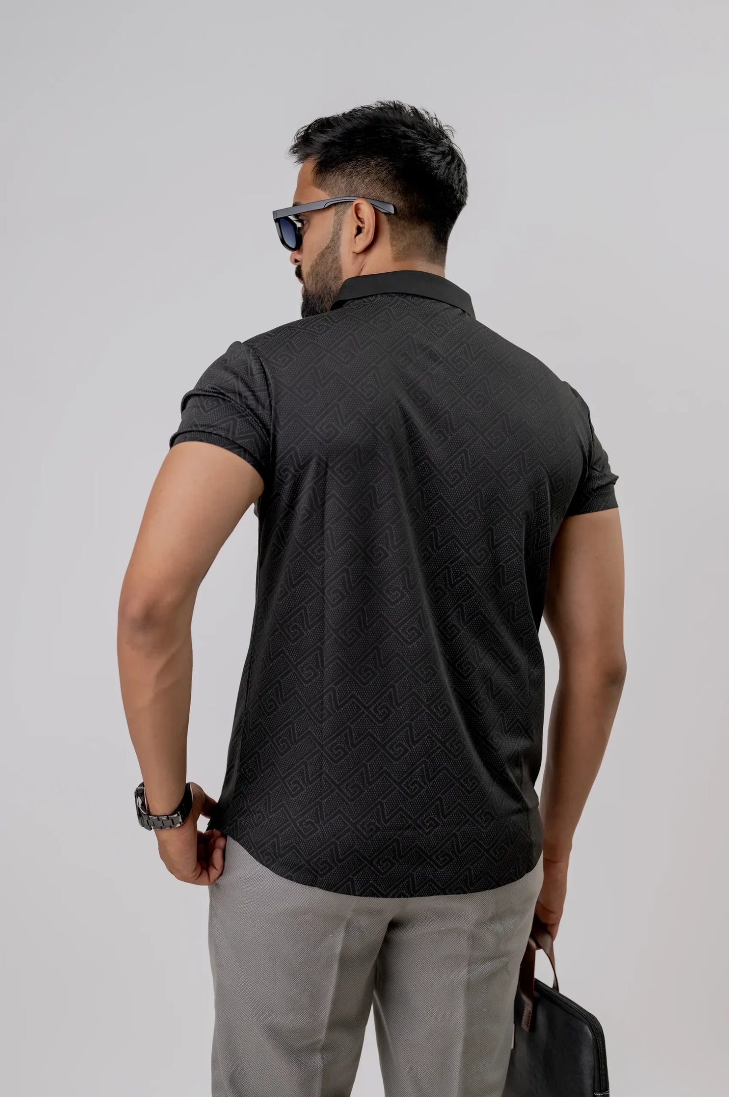 Casual Dark Black Men's Half Sleeve Shirt