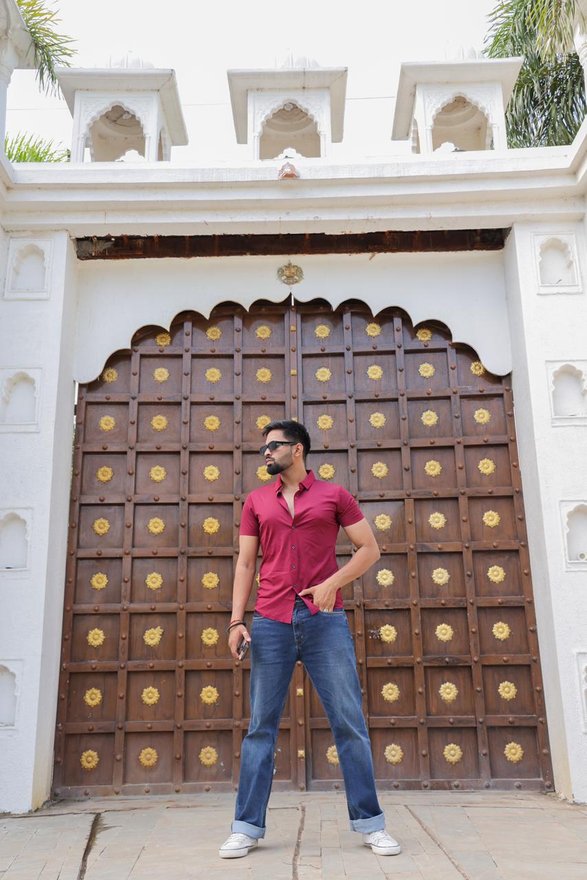 Seamless Maroon Shirt For Men