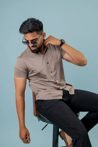 Casual Mauve Half Sleeve Striped Shirt For Men