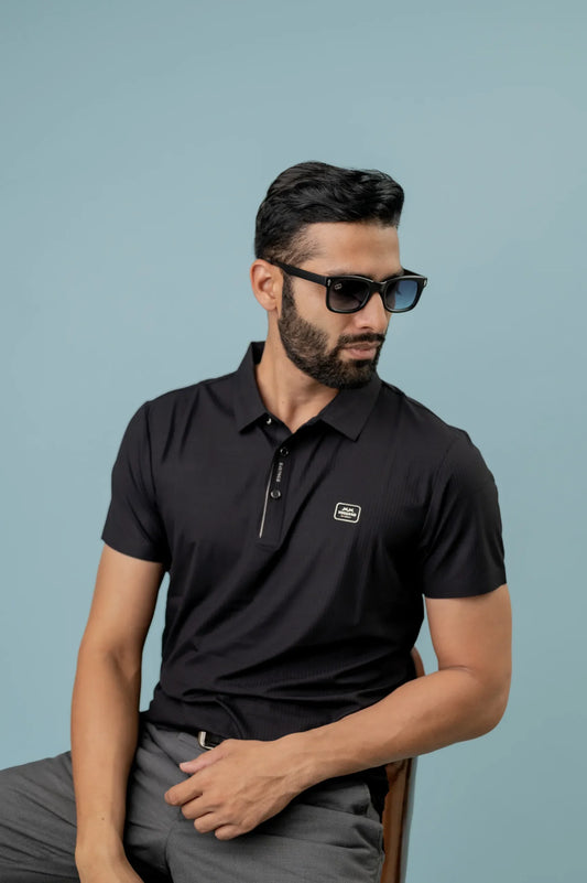 Casual Black Half Sleeve Minimal Designed  Polo T-shits For Men