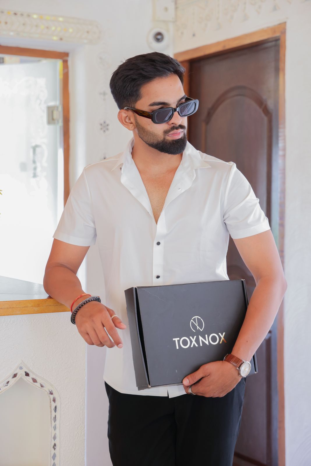 Seamless White Shirt For Men